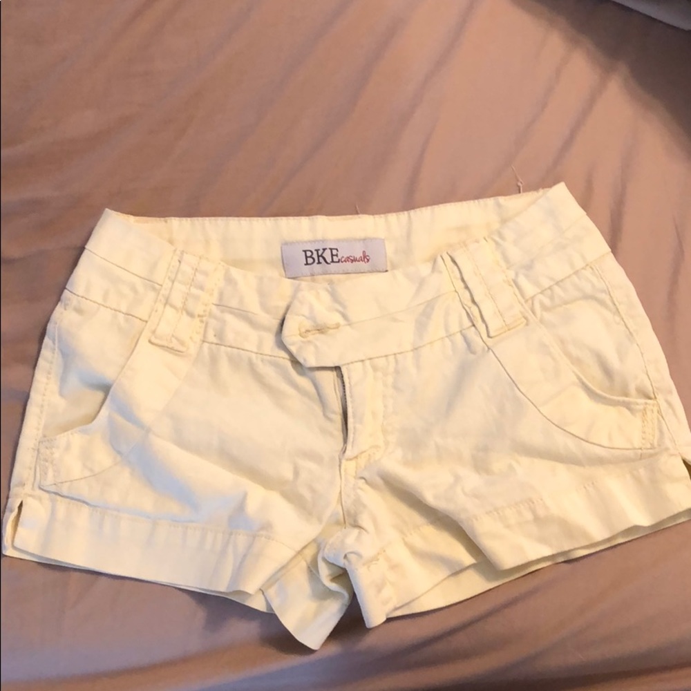 Buckle shorts